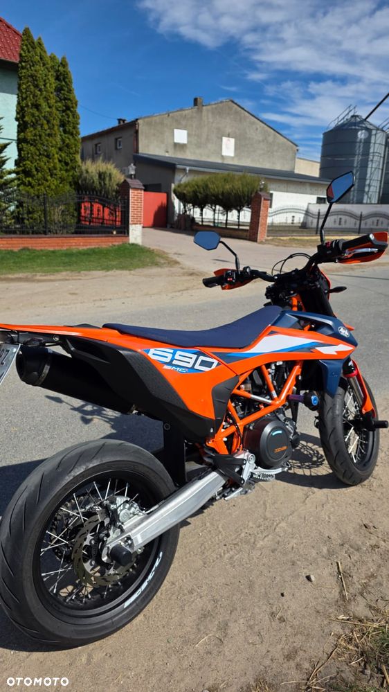 KTM SMC - 4