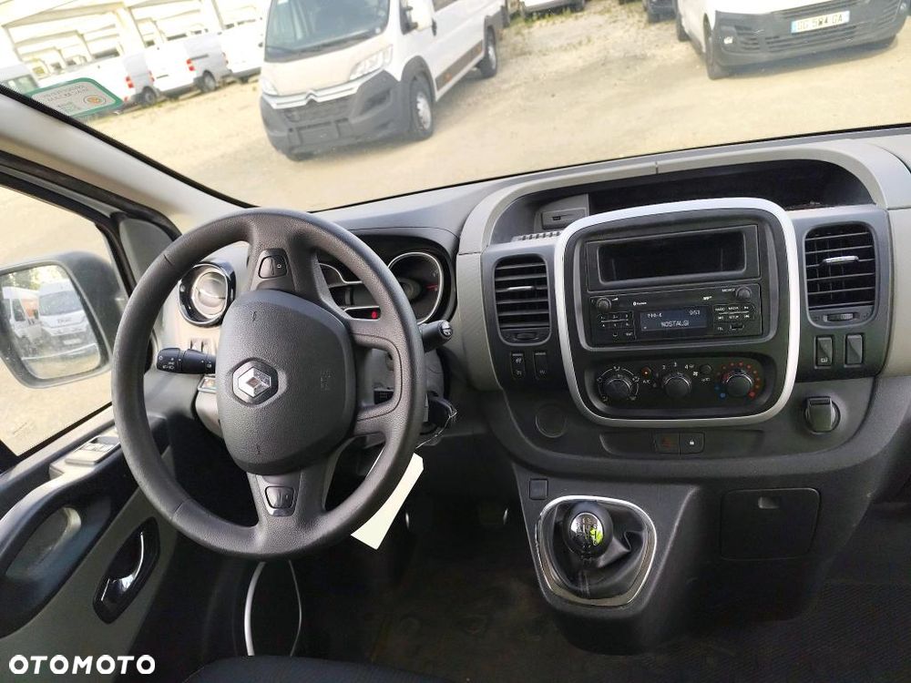 Renault TRAFIC - 3