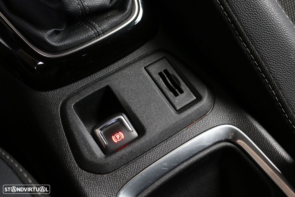 Opel Corsa 1.2 T GS - 34