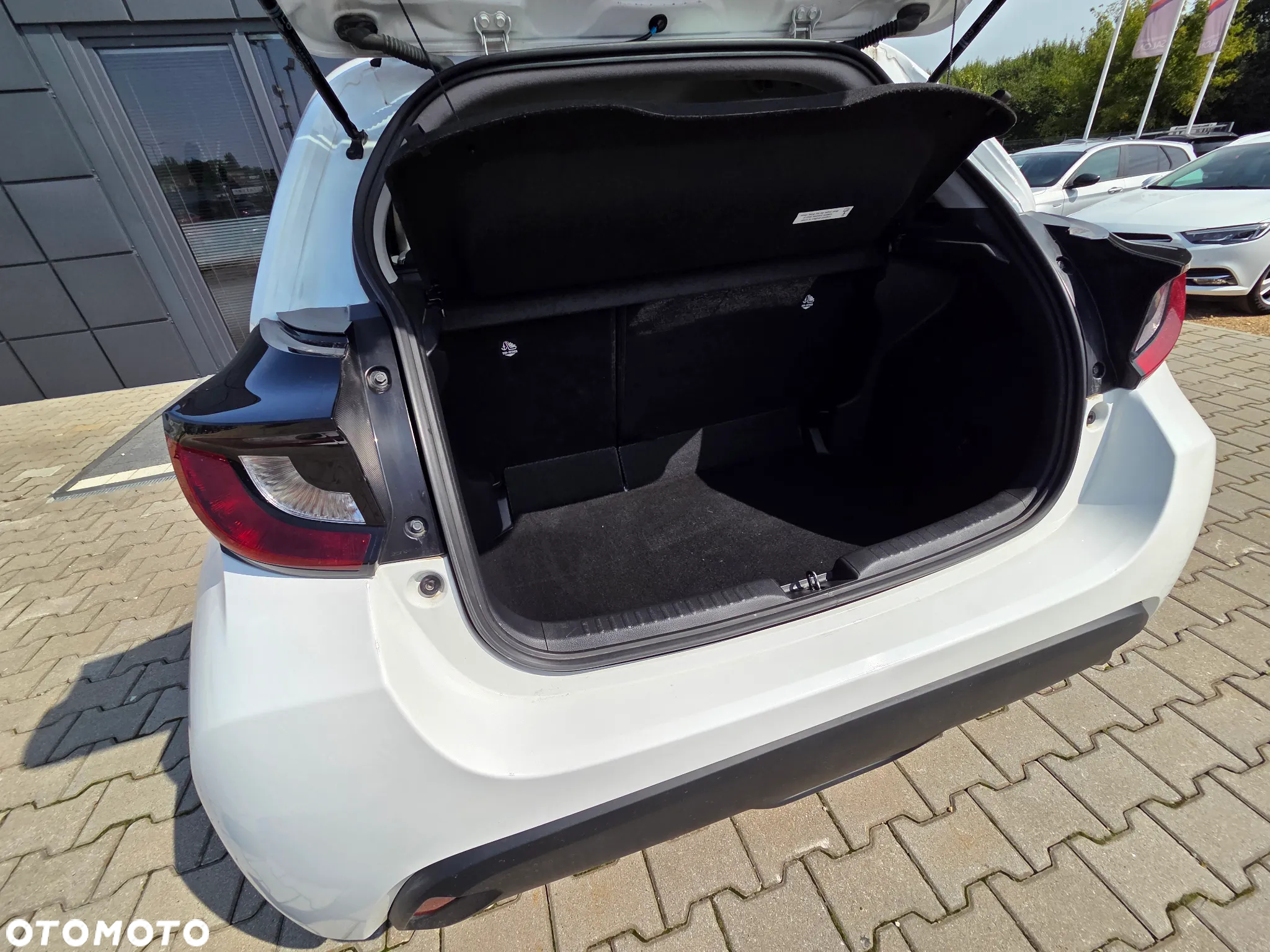 Toyota Yaris 1.0 Comfort - 25