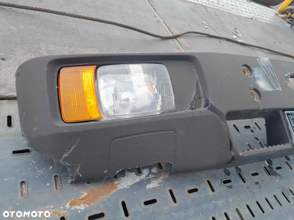 Zderzak Mercedes 814 809 - 3