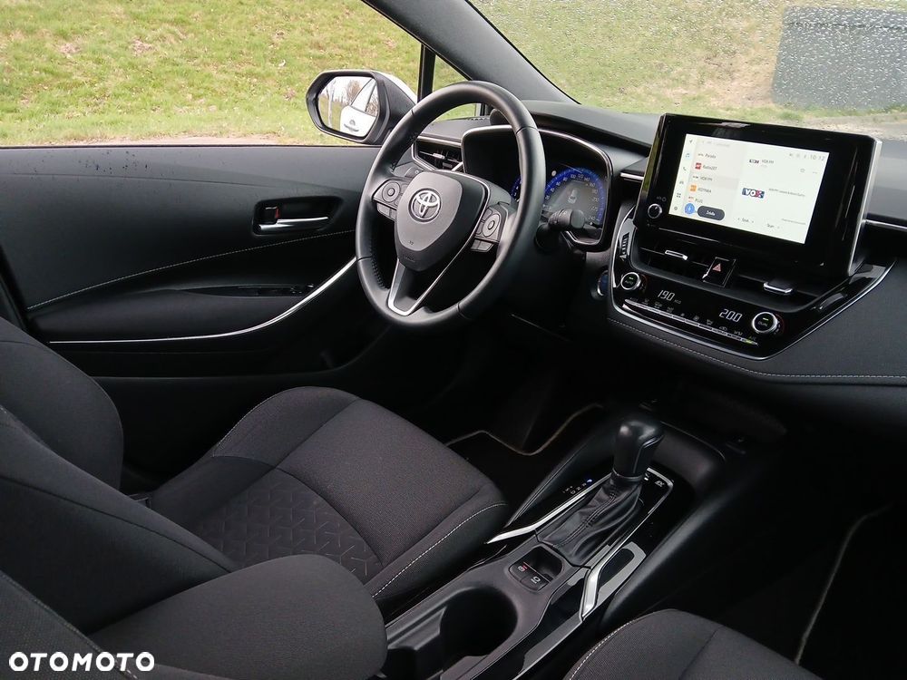 Toyota Corolla 2.0 Hybrid Comfort - 20