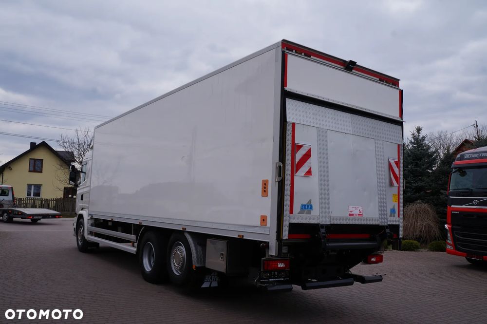 Scania G 450 6x2 CHŁODNIA KONTENER 8.45 m 21 PALET OŚ SKRĘTNA WINDA - 4