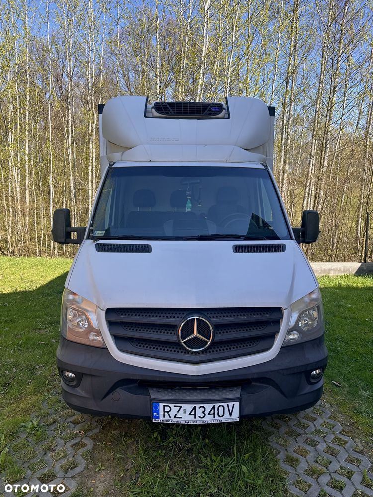 Mercedes-Benz SPRINTER - 3