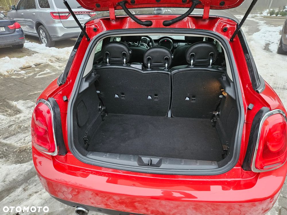 MINI Cooper John Works Trim - 9