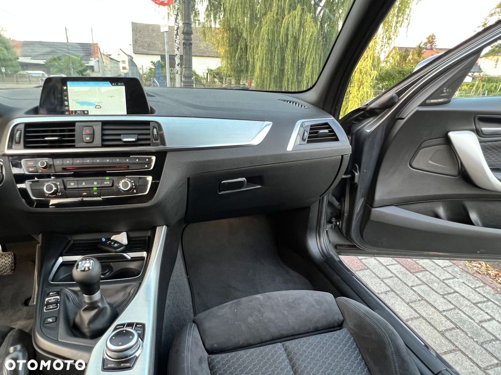 BMW Seria 1 118i M Sport Shadow - 13