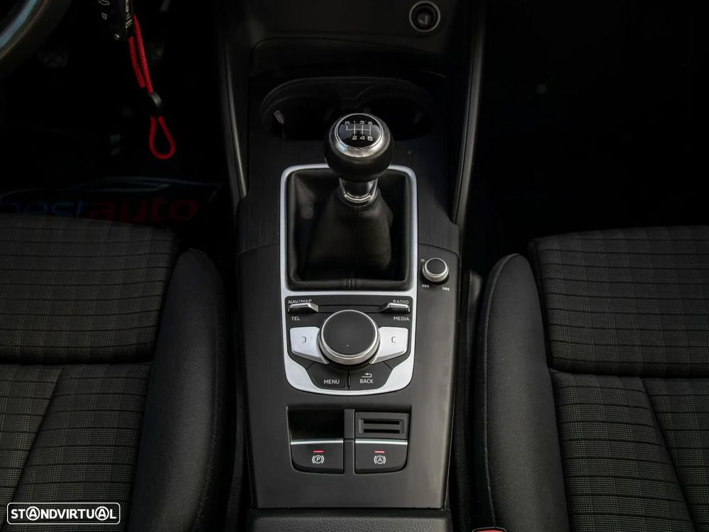 Audi A3 Sportback TFSI 110 kW S line - 23