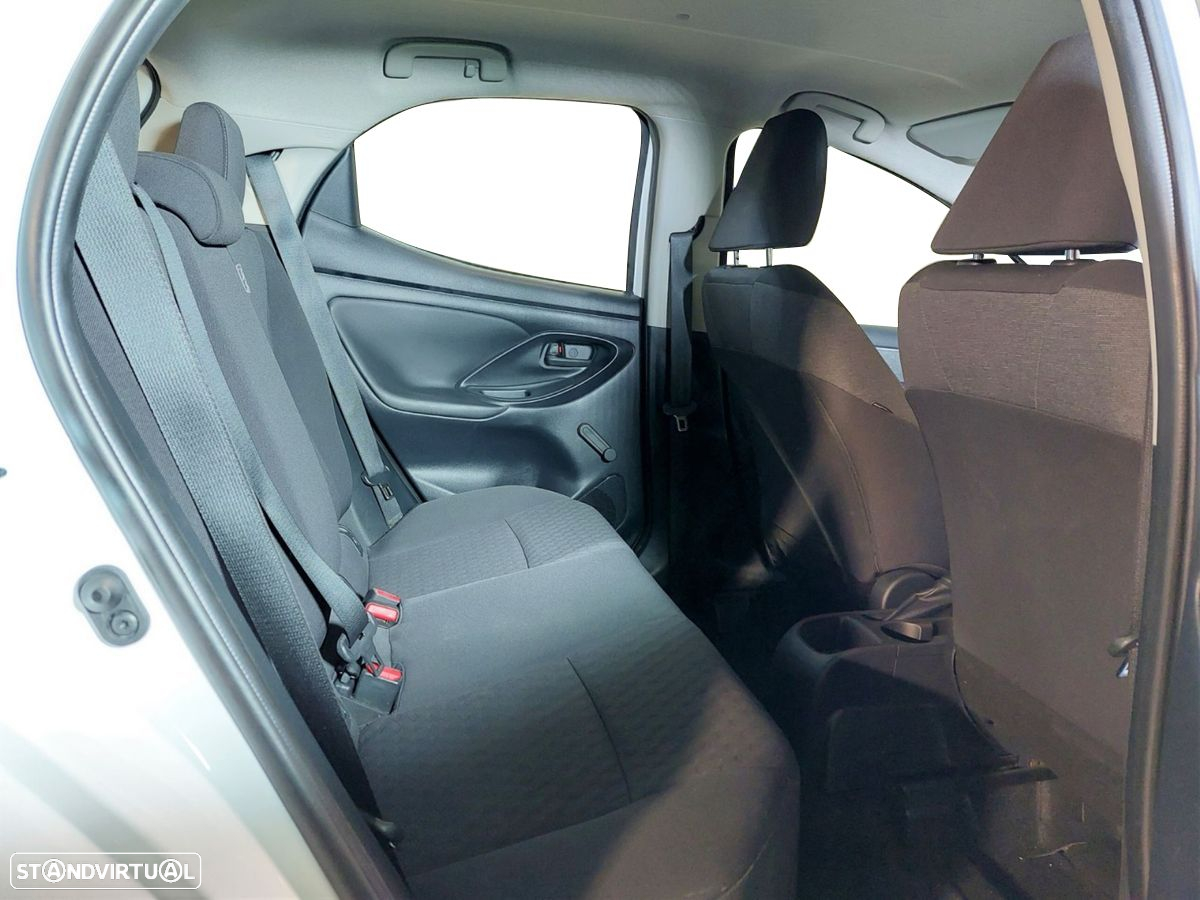 Toyota Yaris 1.0 VVT-i Comfort Plus - 7