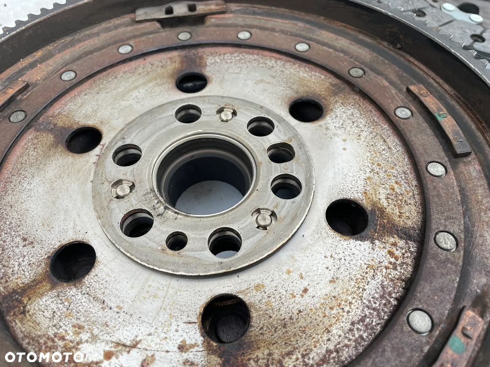 SPRZĘGŁO KOŁO ZAMACHOWE 7568006 323064210 BMW E90 2.0 N46B20B - 11