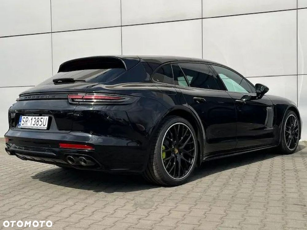Porsche Panamera - 8