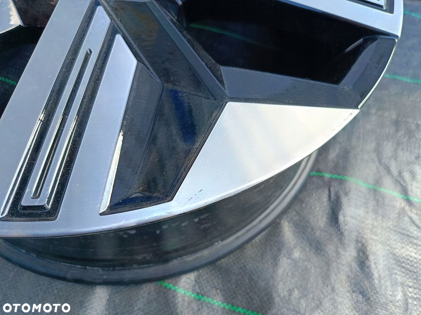 FELGA ALUMINIOWA RENAULT MEGANE IV E-TECH 7.0"x20" 5X114.3 ET34 403008508R - 7
