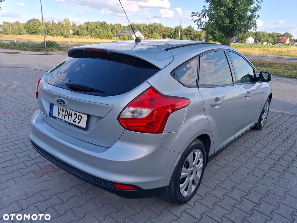Ford Focus - 15