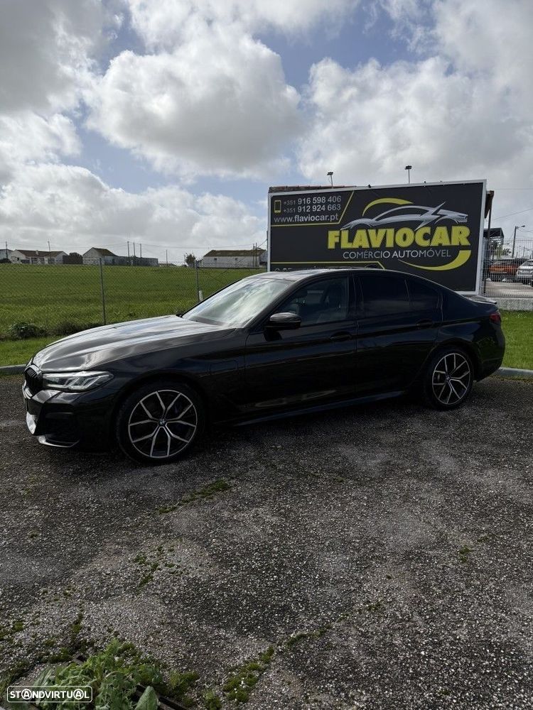 BMW 545 e xDrive Pack M - 14