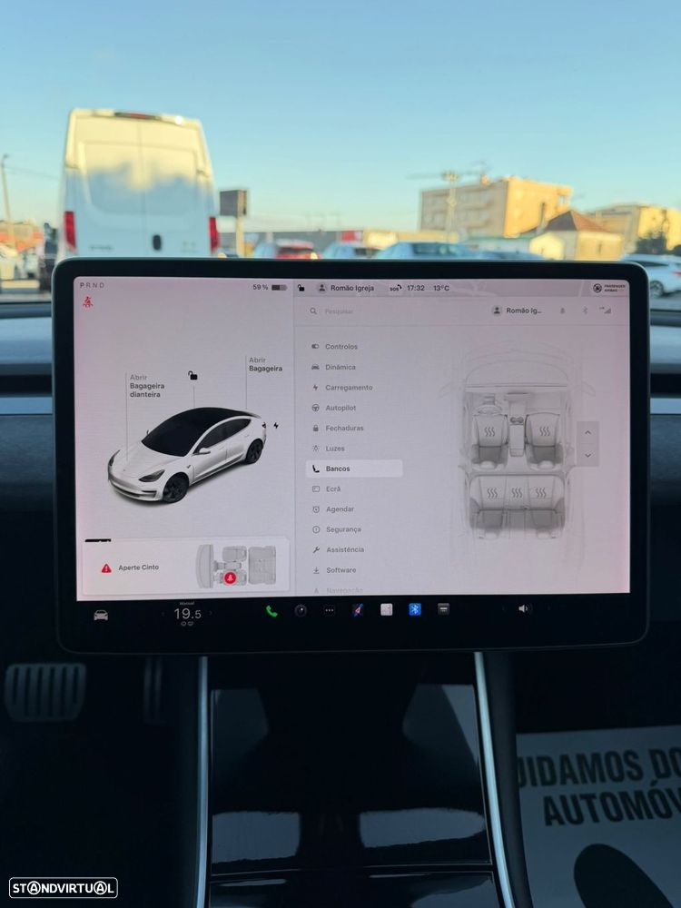 Tesla Model 3 Performance Dual Motor AWD - 38