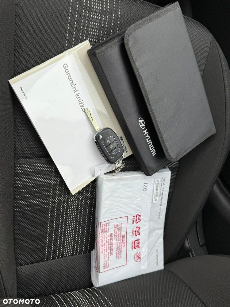 Hyundai i20 1.2 Modern - 29