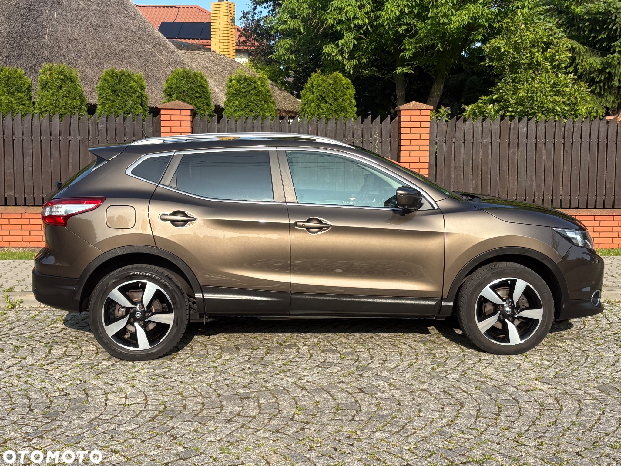 Nissan Qashqai 1.6 DIG-T Tekna - 4
