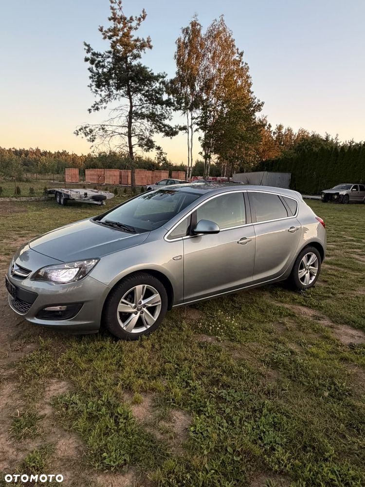 Opel Astra - 1