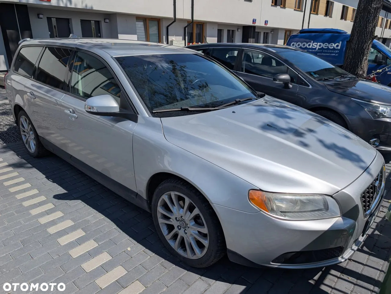 Volvo V70 - 2