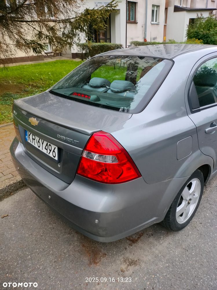 Chevrolet Aveo - 3