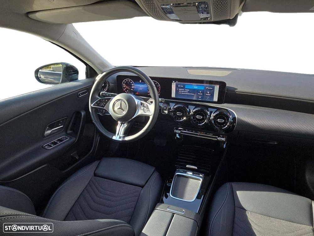 Mercedes-Benz A 200 Standard - 12