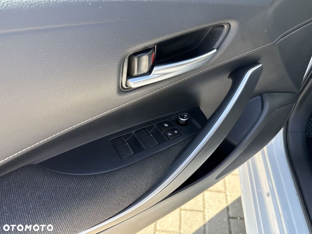 Toyota Corolla 1.8 Hybrid Comfort - 11