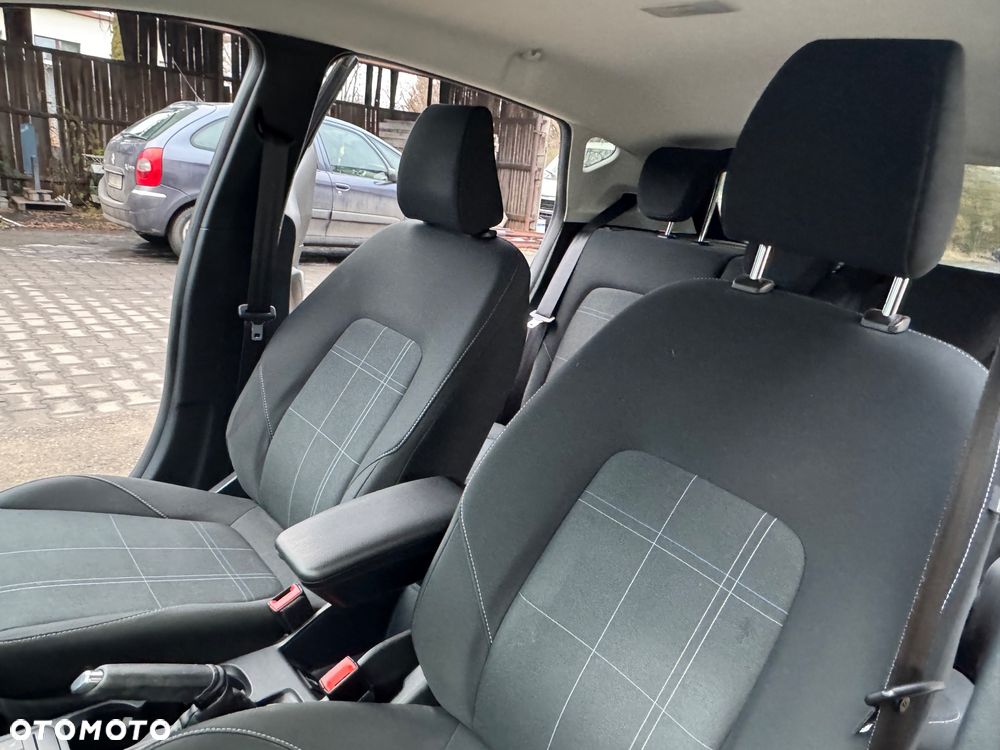 Ford Fiesta - 16