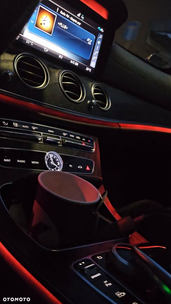 Mercedes-Benz Klasa E 220 d 9G-TRONIC AMG Line - 10