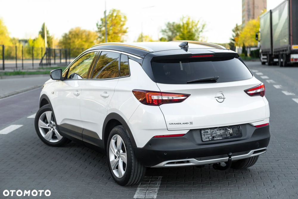 Opel Grandland X - 12