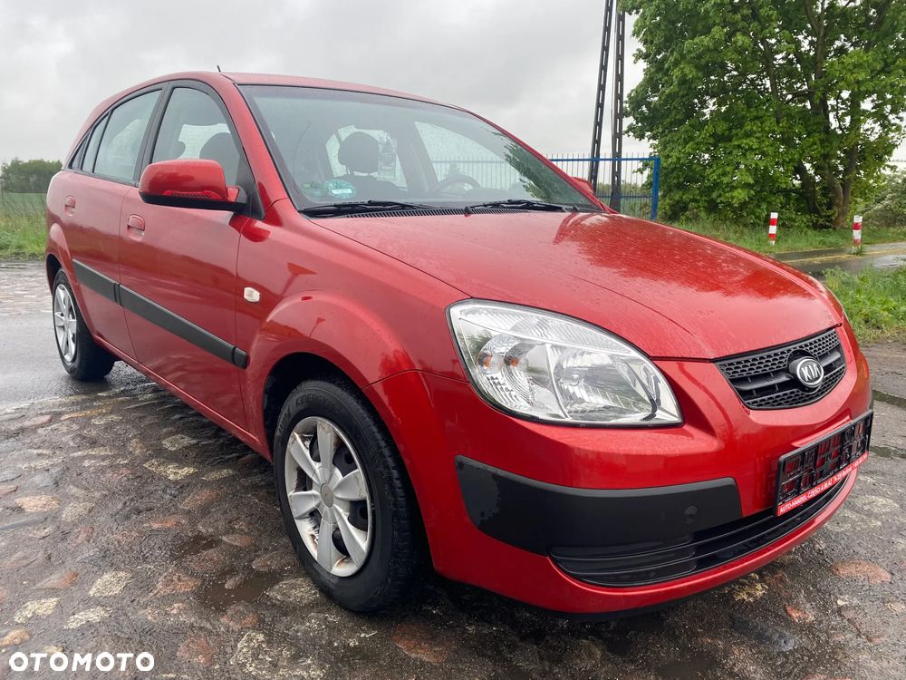 Kia Rio 1.4 EX - 4