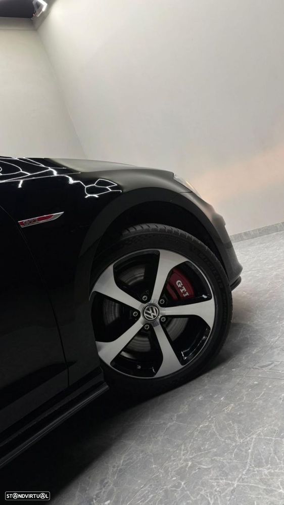 VW Golf 2.0 TSi GTi DSG Performance - 6