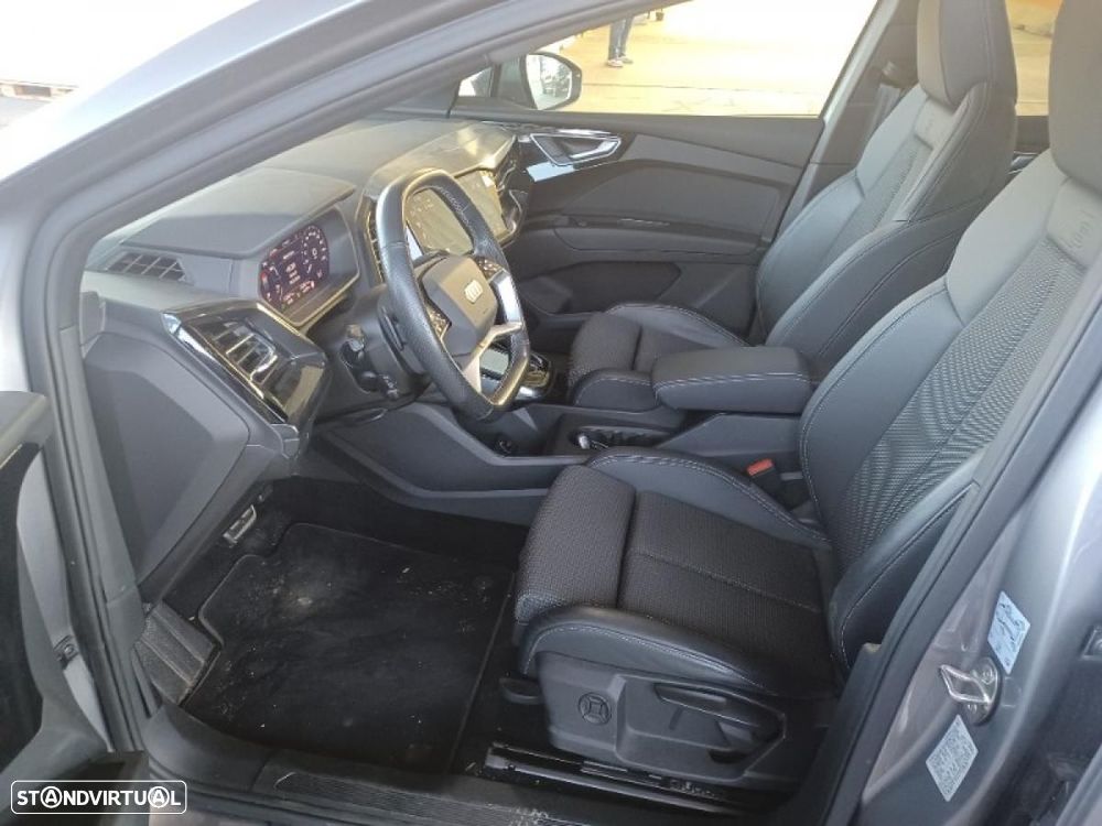 Audi Q4 e-tron 50 quattro - 3