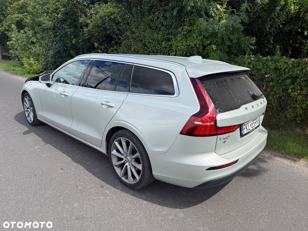 Volvo V60 D3 Geartronic Momentum - 8