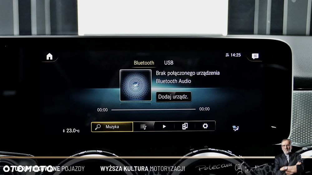 Mercedes-Benz GLB - 25