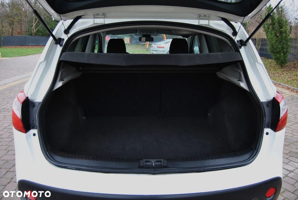 Nissan Qashqai 1.5 dCi DPF visia - 12