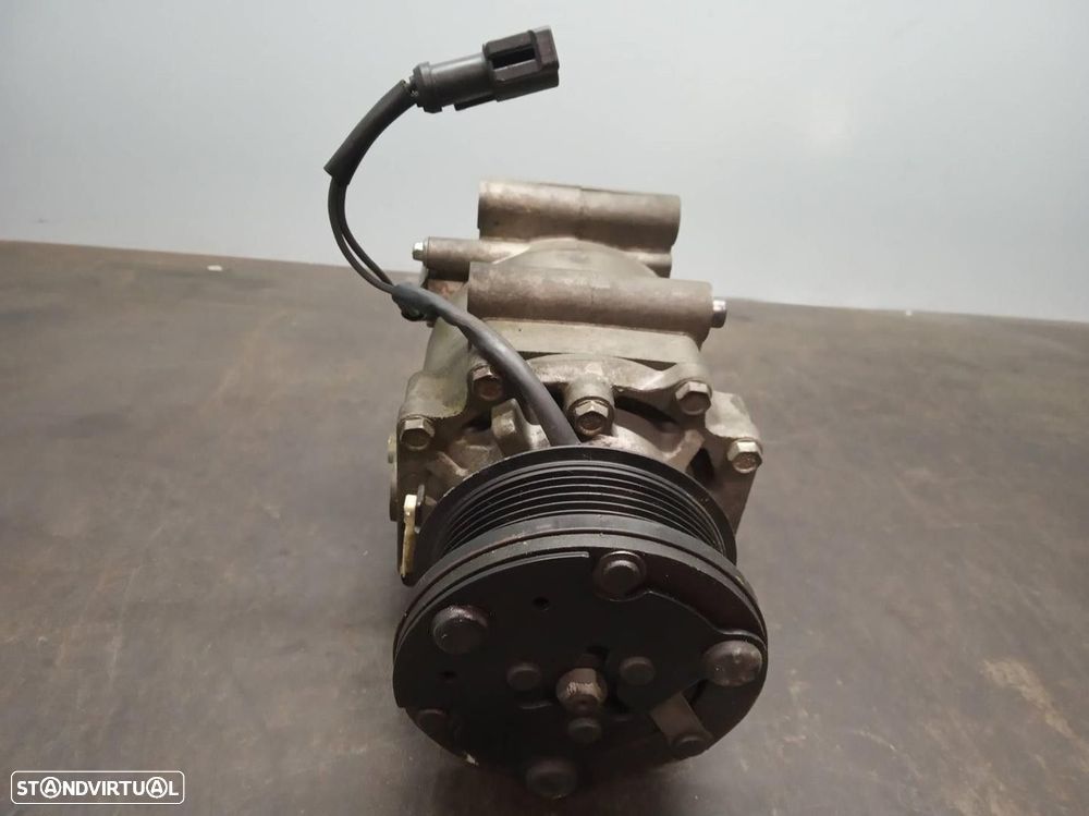 COMPRESSOR AR CONDICIONADO FORD FIESTA V 2005 -2004SEP02 - 4