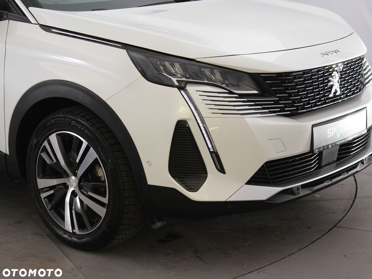 Peugeot 3008 1.2 PureTech Allure Pack S&S - 18