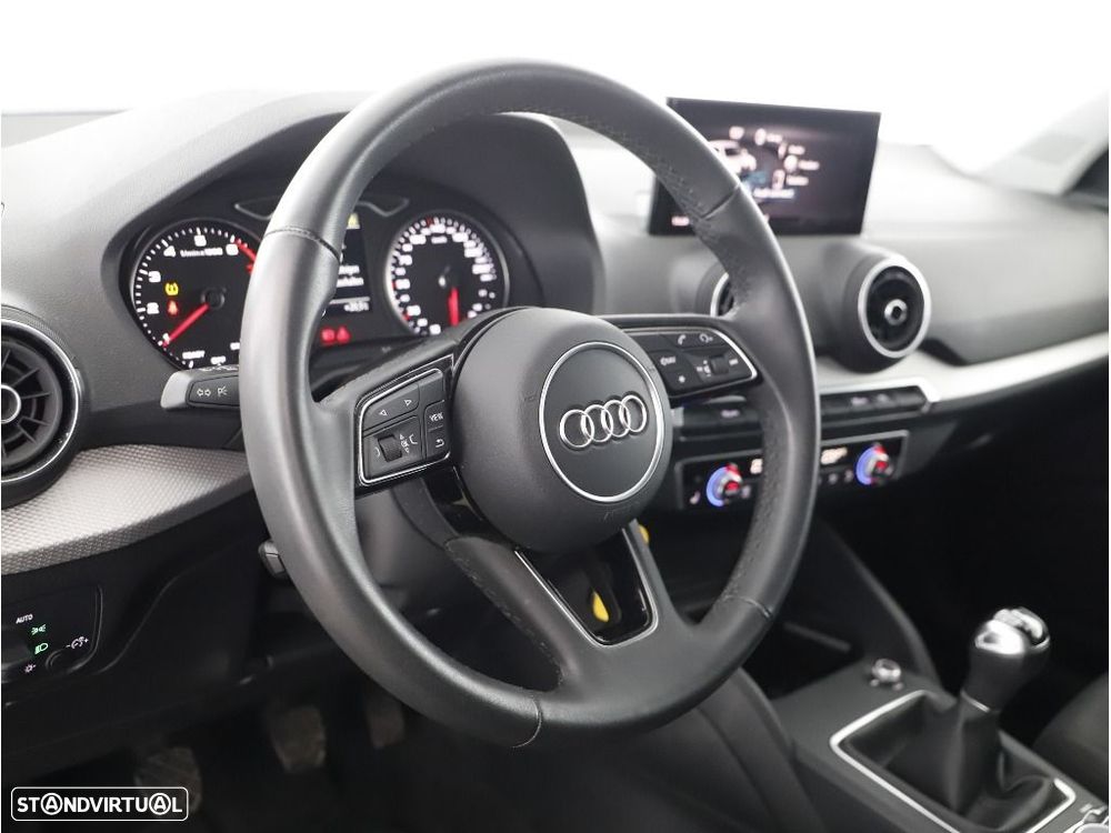 Audi Q2 30 TFSI Advanced - 13