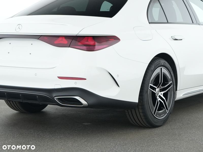 Mercedes-Benz Klasa E 200 9G-TRONIC Edition AMG Line - 6