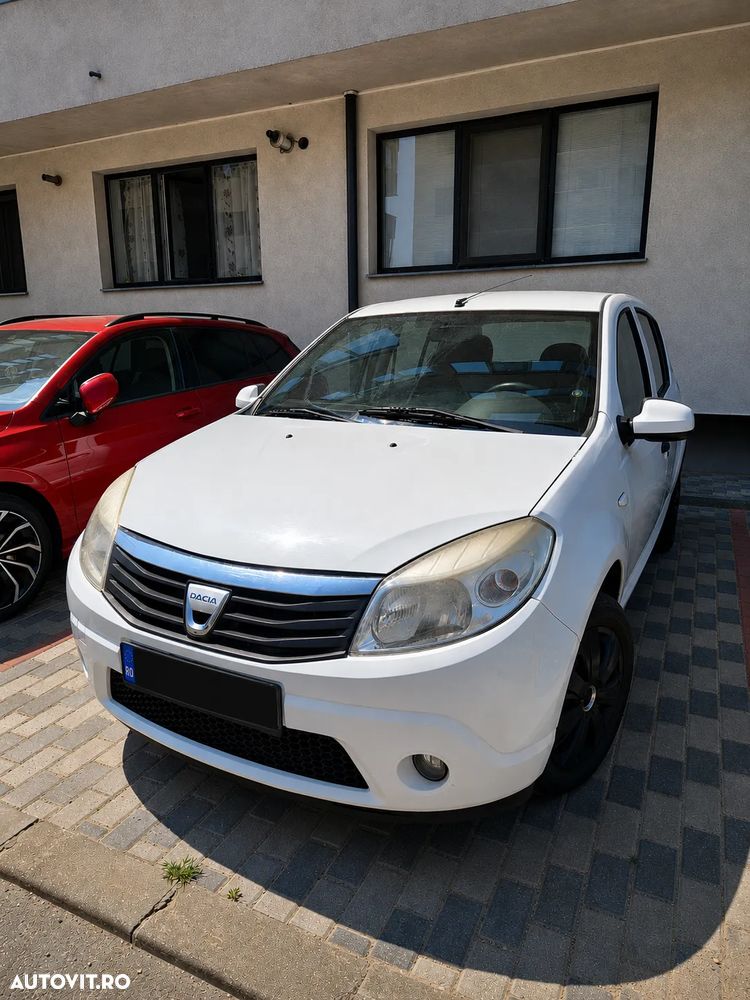 Dacia Sandero - 2
