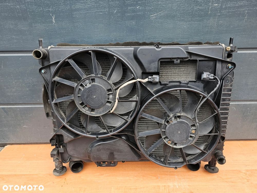 CHŁODNICA WODY INTERCOOLER WENTYLATOR OPEL ANTARA CHEVROLET CAPTIVA 2.2 CDTI PO LIFT - 1