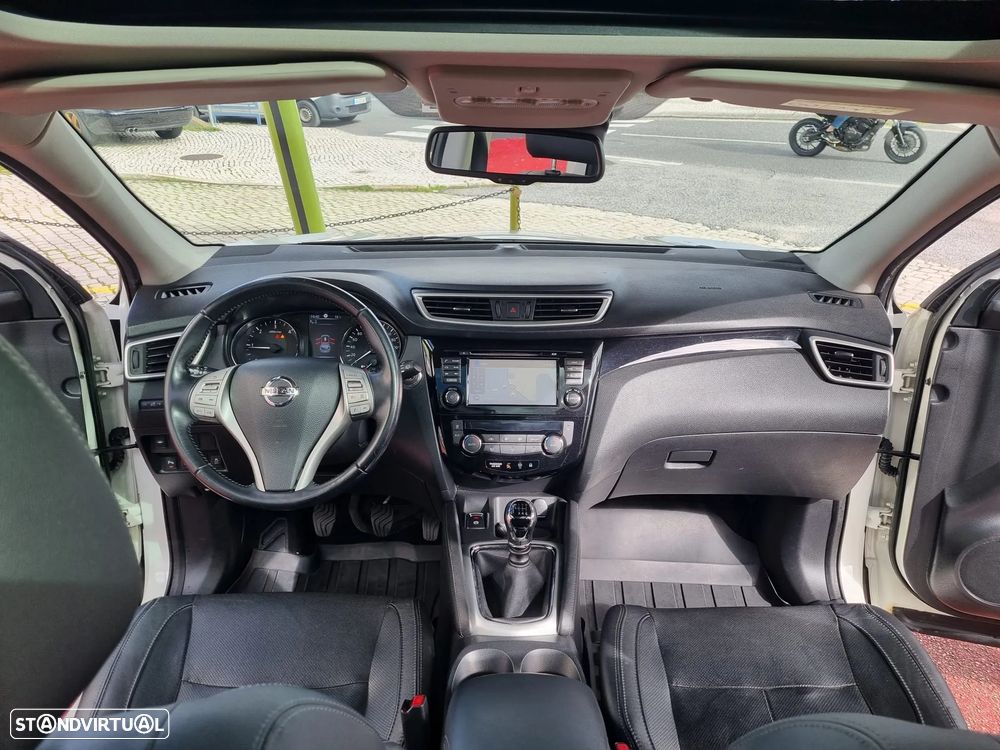 Nissan Qashqai 1.6 dCi 360 - 16