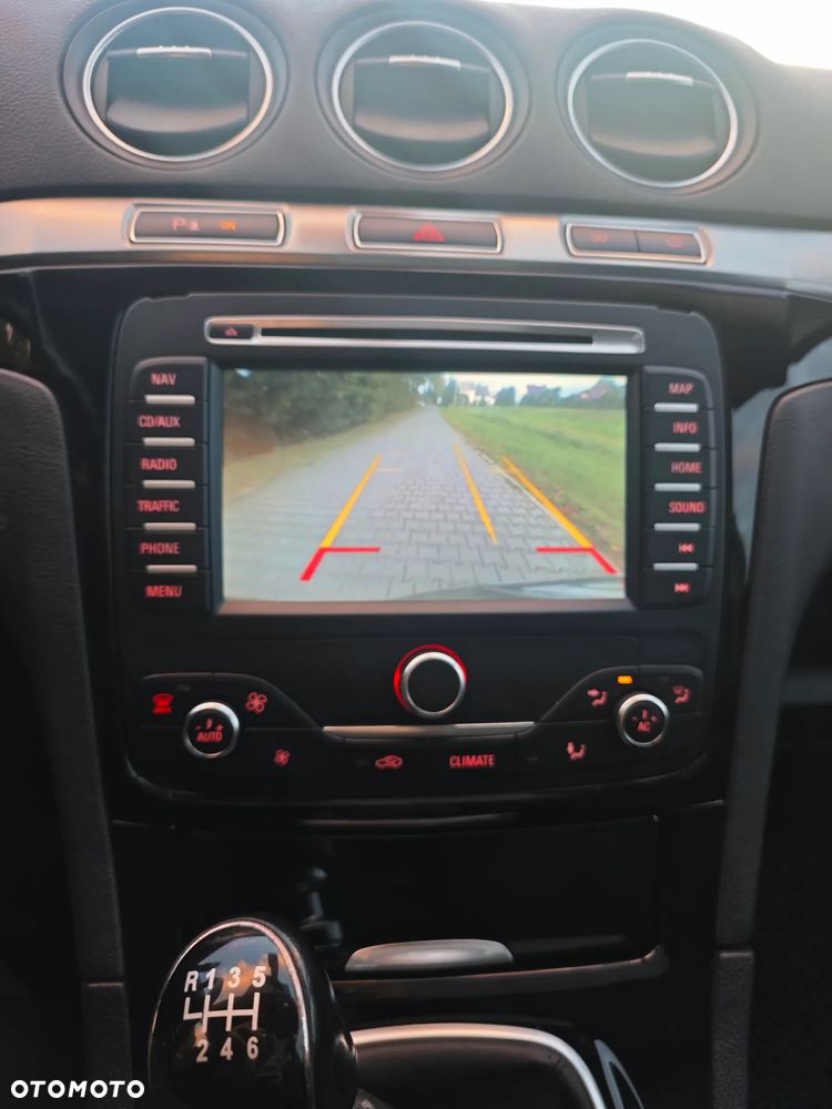Ford S-Max - 27