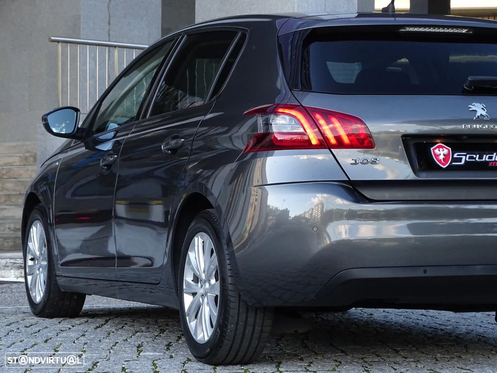 Peugeot 308 1.5 BlueHDi Style - 21
