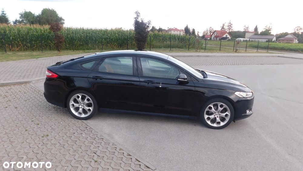 Ford Mondeo 2.0 TDCi ST-Line PowerShift - 23