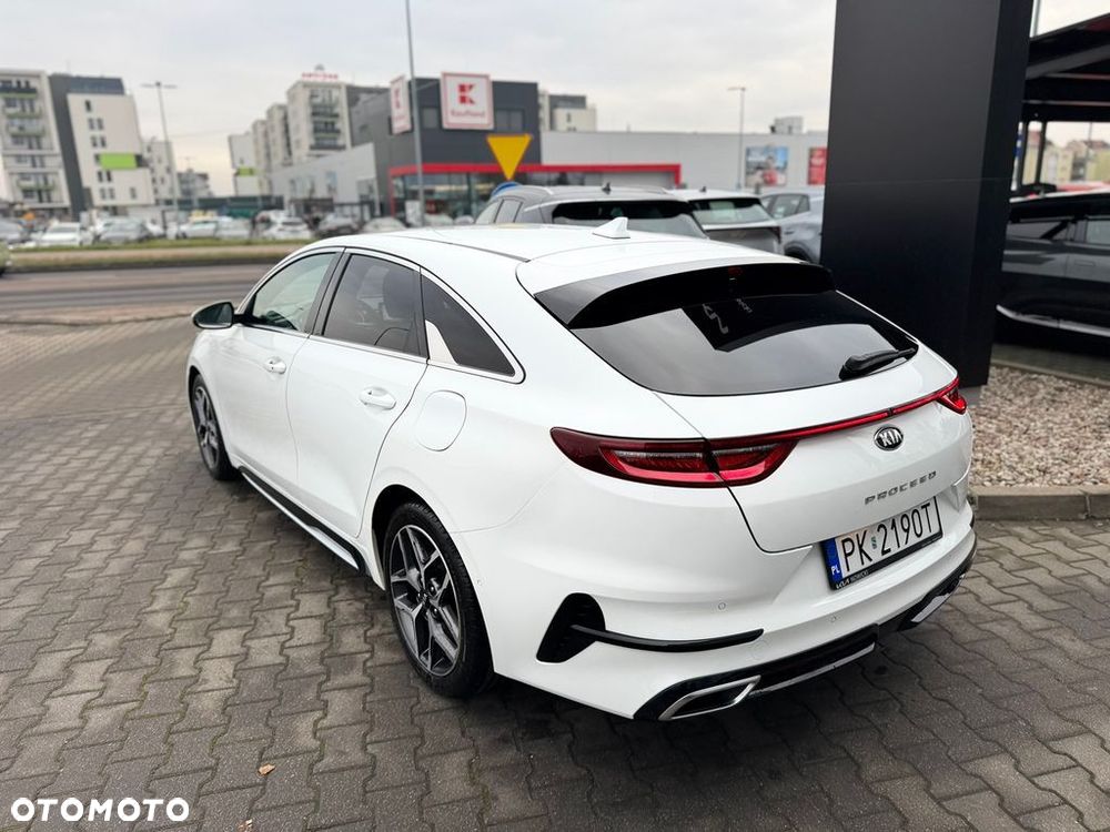 Kia ProCeed 1.5 T-GDI DCT7 OPF GT LINE - 3