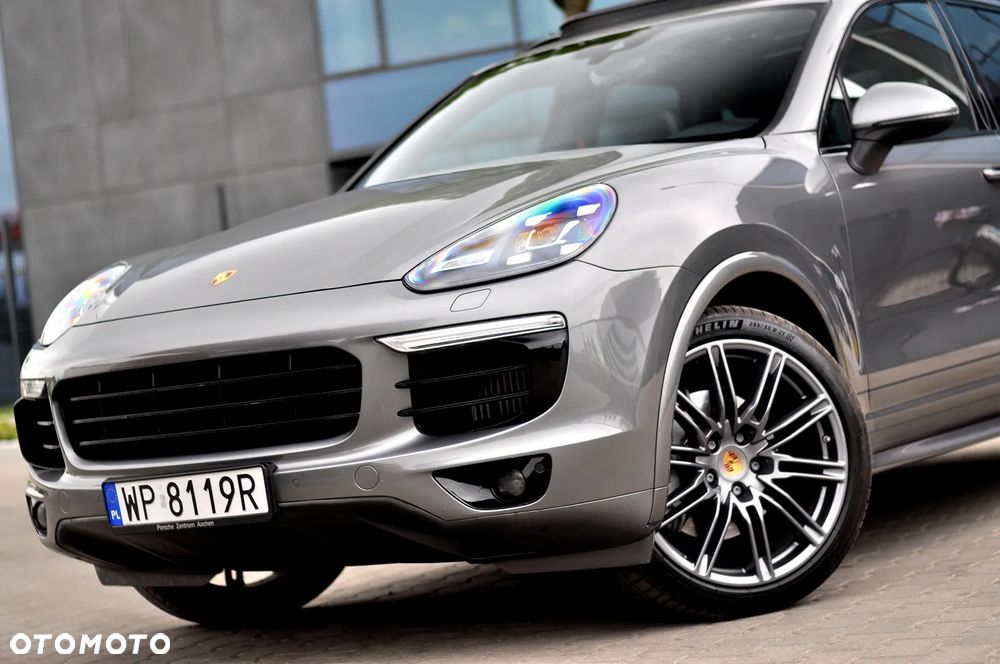 Porsche Cayenne - 5