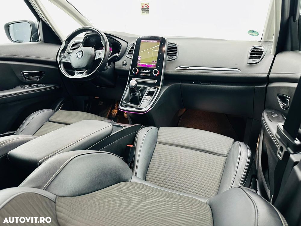 Renault Scenic ENERGY dCi 130 Start & Stop Euro 6 Bose Edition - 16