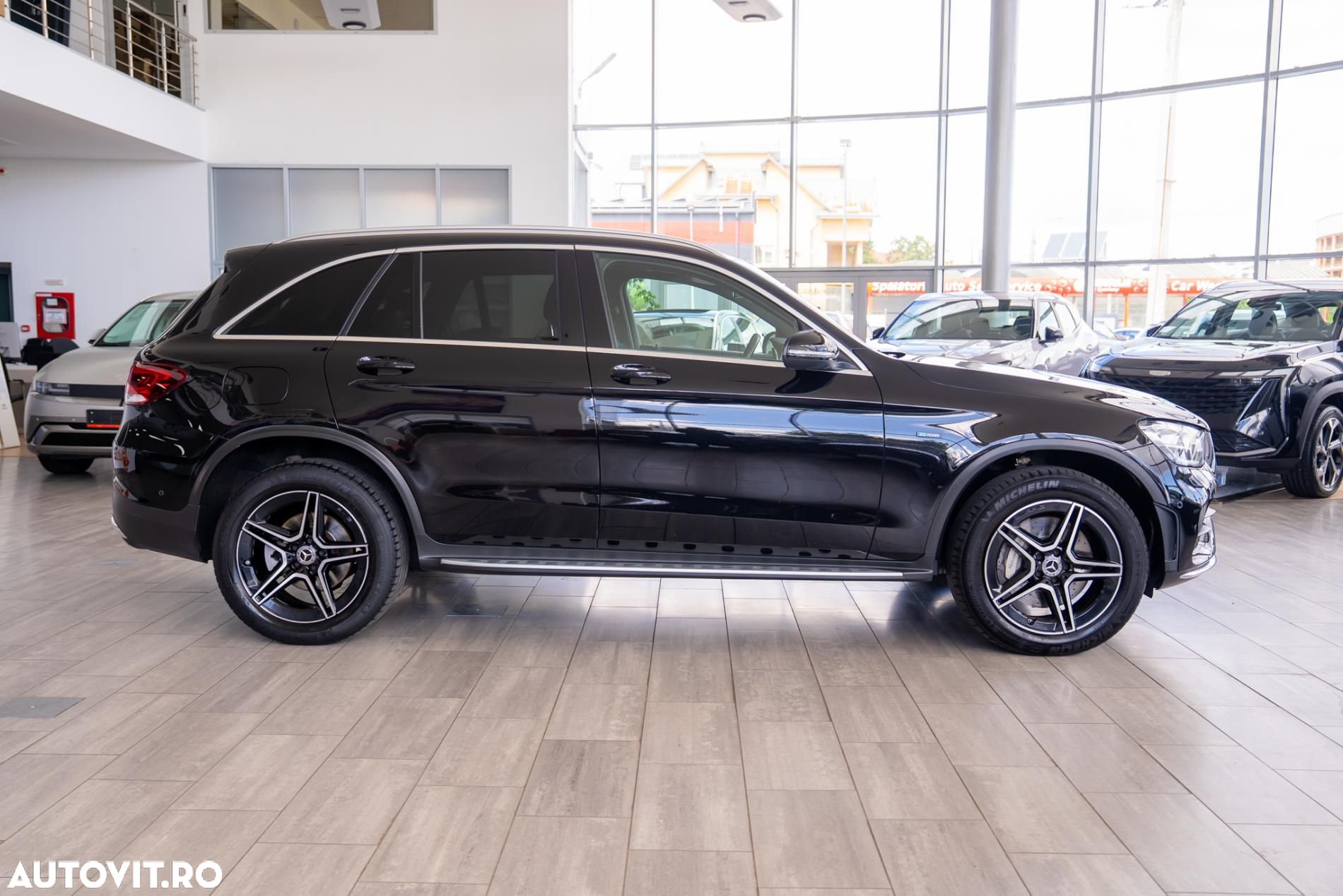 Mercedes-Benz GLC - 8