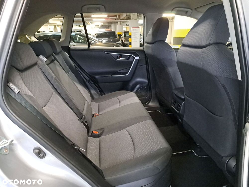 Toyota RAV4 - 15