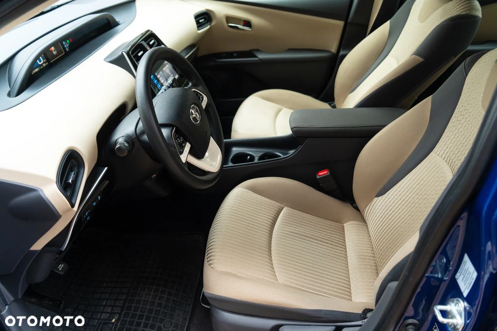 Toyota Prius 1.8 HSD Premium - 8